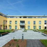 ArchitektInnen / KünstlerInnen: aap.architekten<br>Projekt: Pflegeheim Guntramsdorf<br>Aufnahmedatum: 04/10<br>Format: digital<br>Lieferformat: Scan 300 dpi<br>Bestell-Nummer: 100429-08<br>