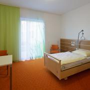 ArchitektInnen / KünstlerInnen: aap.architekten<br>Projekt: Pflegeheim Guntramsdorf<br>Aufnahmedatum: 04/10<br>Format: digital<br>Lieferformat: Scan 300 dpi<br>Bestell-Nummer: 100429-20<br>