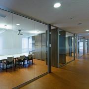 ArchitektInnen / KünstlerInnen: Johannes Zieser<br>Projekt: Haus 52 Landesklinikum Mauer<br>Aufnahmedatum: 04/10<br>Format: digital<br>Lieferformat: Scan 300 dpi<br>Bestell-Nummer: 100430-31<br>
