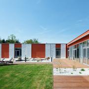 ArchitektInnen / KünstlerInnen: Johannes Zieser<br>Projekt: Haus 52 Landesklinikum Mauer<br>Aufnahmedatum: 04/10<br>Format: digital<br>Lieferformat: Scan 300 dpi<br>Bestell-Nummer: 100430-22<br>