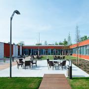 ArchitektInnen / KünstlerInnen: Johannes Zieser<br>Projekt: Haus 52 Landesklinikum Mauer<br>Aufnahmedatum: 04/10<br>Format: digital<br>Lieferformat: Scan 300 dpi<br>Bestell-Nummer: 100430-21<br>