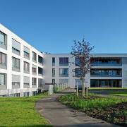 ArchitektInnen / KünstlerInnen: kub a Karl und Bremhorst Architekten<br>Projekt: Pflegeheim Retz<br>Aufnahmedatum: 06/10<br>Format: digital<br>Lieferformat: Scan 300 dpi<br>Bestell-Nummer: 100605-15<br>
