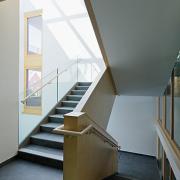 ArchitektInnen / KünstlerInnen: kub a Karl und Bremhorst Architekten<br>Projekt: Pflegeheim Retz<br>Aufnahmedatum: 06/10<br>Format: digital<br>Lieferformat: Scan 300 dpi<br>Bestell-Nummer: 100605-21<br>