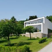 ArchitektInnen / KünstlerInnen: Pichler & Traupmann Architekten ZT GmbH<br>Projekt: Haus Sch.<br>Aufnahmedatum: 06/10<br>Format: digital<br>Lieferformat: Scan 300 dpi<br>Bestell-Nummer: 100611-02<br>