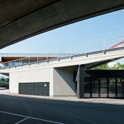 ArchitektInnen / KünstlerInnen: gharakhanzadeh sandbichler architekten zt gmbh<br>Projekt: Feuerwehr Schwaz<br>Aufnahmedatum: 06/10<br>Format: digital<br>Bestell-Nummer: 100625-11<br>