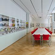ArchitektInnen / KünstlerInnen: TREUSCH architecture<br>Projekt: Feuerwehr am Hof<br>Aufnahmedatum: 08/10<br>Format: digital<br>Bestell-Nummer: 100803-02<br>