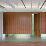 ArchitektInnen / KünstlerInnen: lichtblauwagner architekten generalplaner zt gmbh<br>Projekt: Krankenpflegeschule KFJ-Spital<br>Aufnahmedatum: 08/10<br>Format: digital<br>Bestell-Nummer: 100804-38<br>