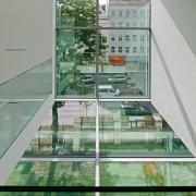 ArchitektInnen / KünstlerInnen: lichtblauwagner architekten generalplaner zt gmbh<br>Projekt: Krankenpflegeschule KFJ-Spital<br>Aufnahmedatum: 08/10<br>Format: digital<br>Bestell-Nummer: 100804-19<br>
