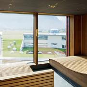 ArchitektInnen / KünstlerInnen: skyline architekten ZT GmbH<br>Projekt: Tauern Spa Zell am See-Kaprun<br>Aufnahmedatum: 11/10<br>Format: digital<br>Lieferformat: Digital<br>Bestell-Nummer: 101104-58<br>