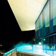 ArchitektInnen / KünstlerInnen: skyline architekten ZT GmbH<br>Projekt: Tauern Spa Zell am See-Kaprun<br>Aufnahmedatum: 11/10<br>Format: digital<br>Lieferformat: Digital<br>Bestell-Nummer: 101104-64<br>