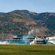 ArchitektInnen / KünstlerInnen: skyline architekten ZT GmbH<br>Projekt: Tauern Spa Zell am See-Kaprun<br>Aufnahmedatum: 11/10<br>Format: digital<br>Lieferformat: Digital<br>Bestell-Nummer: 101104-18<br>