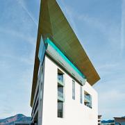 ArchitektInnen / KünstlerInnen: skyline architekten ZT GmbH<br>Projekt: Tauern Spa Zell am See-Kaprun<br>Aufnahmedatum: 11/10<br>Format: digital<br>Lieferformat: Digital<br>Bestell-Nummer: 101104-06<br>
