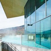 ArchitektInnen / KünstlerInnen: skyline architekten ZT GmbH<br>Projekt: Tauern Spa Zell am See-Kaprun<br>Aufnahmedatum: 11/10<br>Format: digital<br>Lieferformat: Digital<br>Bestell-Nummer: 101104-62<br>