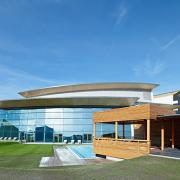 ArchitektInnen / KünstlerInnen: skyline architekten ZT GmbH<br>Projekt: Tauern Spa Zell am See-Kaprun<br>Aufnahmedatum: 11/10<br>Format: digital<br>Lieferformat: Digital<br>Bestell-Nummer: 101104-35<br>