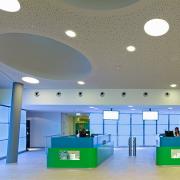 ArchitektInnen / KünstlerInnen: skyline architekten ZT GmbH<br>Projekt: Tauern Spa Zell am See-Kaprun<br>Aufnahmedatum: 11/10<br>Format: digital<br>Lieferformat: Digital<br>Bestell-Nummer: 101104-82<br>