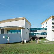 ArchitektInnen / KünstlerInnen: skyline architekten ZT GmbH<br>Projekt: Tauern Spa Zell am See-Kaprun<br>Aufnahmedatum: 11/10<br>Format: digital<br>Lieferformat: Digital<br>Bestell-Nummer: 101104-21<br>