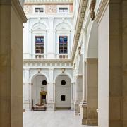 ArchitektInnen / KünstlerInnen: Theophil Hansen<br>Projekt: Deutschmeister Palais<br>Aufnahmedatum: 10/10<br>Lieferformat: Digital<br>Bestell-Nummer: 101012-025<br>