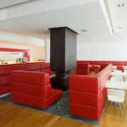 ArchitektInnen / KünstlerInnen: skyline architekten ZT GmbH<br>Projekt: Tauern Spa Zell am See-Kaprun<br>Format: digital<br>Lieferformat: Digital<br>Bestell-Nummer: 110110-46<br>