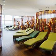 ArchitektInnen / KünstlerInnen: skyline architekten ZT GmbH<br>Projekt: Tauern Spa Zell am See-Kaprun<br>Format: digital<br>Lieferformat: Digital<br>Bestell-Nummer: 110110-43<br>