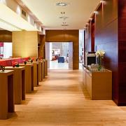 ArchitektInnen / KünstlerInnen: skyline architekten ZT GmbH<br>Projekt: Tauern Spa Zell am See-Kaprun<br>Format: digital<br>Lieferformat: Digital<br>Bestell-Nummer: 110110-16<br>