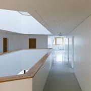 ArchitektInnen / KünstlerInnen: CAP Chalabi Architekten ZT GmbH<br>Projekt: Gebietsbauamt Korneuburg<br>Aufnahmedatum: 12/10<br>Format: digital<br>Lieferformat: Digital<br>Bestell-Nummer: 101211-05<br>