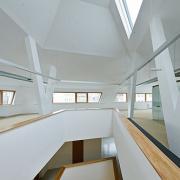 ArchitektInnen / KünstlerInnen: CAP Chalabi Architekten ZT GmbH<br>Projekt: Gebietsbauamt Korneuburg<br>Aufnahmedatum: 12/10<br>Format: digital<br>Lieferformat: Digital<br>Bestell-Nummer: 101211-14<br>