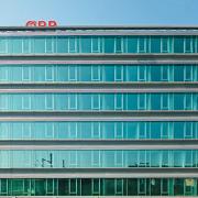 ArchitektInnen / KünstlerInnen: Architekten Tillner & Willinger<br>Projekt: Bürohaus Praterstern<br>Aufnahmedatum: 03/11<br>Format: digital<br>Lieferformat: Digital<br>Bestell-Nummer: 110330-14<br>