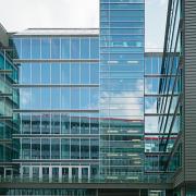 ArchitektInnen / KünstlerInnen: Architekten Tillner & Willinger<br>Projekt: Bürohaus Praterstern<br>Aufnahmedatum: 03/11<br>Format: digital<br>Lieferformat: Digital<br>Bestell-Nummer: 110330-10<br>