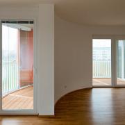 ArchitektInnen / KünstlerInnen: Johannes Zieser<br>Projekt: WHA Dr. Bruno Kreisky Straße<br>Aufnahmedatum: 11/11<br>Format: digital<br>Lieferformat: Digital<br>Bestell-Nummer: 111109-27<br>