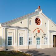 ArchitektInnen / KünstlerInnen: Johannes Zieser<br>Projekt: Sekthalle Schlumberger<br>Aufnahmedatum: 10/11<br>Format: digital<br>Lieferformat: Digital<br>Bestell-Nummer: 111018-15<br>