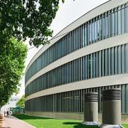 ArchitektInnen / KünstlerInnen: Martin Kohlbauer<br>Projekt: Bildungszentrum<br>Aufnahmedatum: 05/11<br>Format: digital<br>Lieferformat: Digital<br>Bestell-Nummer: 110513-22<br>