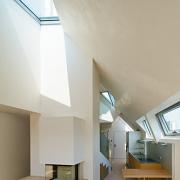 ArchitektInnen / KünstlerInnen: archipel architektur kommunikation<br>Projekt: Dachbodenausbau 1090<br>Aufnahmedatum: 04/11<br>Format: digital<br>Lieferformat: Digital<br>Bestell-Nummer: 110428-01<br>