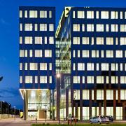 ArchitektInnen / KünstlerInnen: kub a Karl und Bremhorst Architekten<br>Projekt: Raiffeisen Headquarter Serbien<br>Aufnahmedatum: 08/12<br>Format: digital<br>Lieferformat: Digital<br>Bestell-Nummer: 120827-51<br>