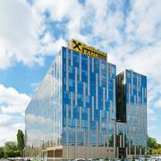 ArchitektInnen / KünstlerInnen: kub a Karl und Bremhorst Architekten<br>Projekt: Raiffeisen Headquarter Serbien<br>Aufnahmedatum: 08/12<br>Format: digital<br>Lieferformat: Digital<br>Bestell-Nummer: 120827-13<br>