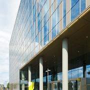 ArchitektInnen / KünstlerInnen: kub a Karl und Bremhorst Architekten<br>Projekt: Raiffeisen Headquarter Serbien<br>Aufnahmedatum: 08/12<br>Format: digital<br>Lieferformat: Digital<br>Bestell-Nummer: 120827-16<br>