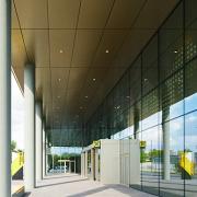ArchitektInnen / KünstlerInnen: kub a Karl und Bremhorst Architekten<br>Projekt: Raiffeisen Headquarter Serbien<br>Aufnahmedatum: 08/12<br>Format: digital<br>Lieferformat: Digital<br>Bestell-Nummer: 120827-18<br>