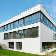 ArchitektInnen / KünstlerInnen: kub a Karl und Bremhorst Architekten<br>Projekt: VS Krenglbach<br>Aufnahmedatum: 08/12<br>Format: digital<br>Lieferformat: Digital<br>Bestell-Nummer: 120829-10<br>
