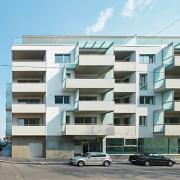 ArchitektInnen / KünstlerInnen: Sne Veselinovic<br>Projekt: WHA Stephensongasse<br>Aufnahmedatum: 04/13<br>Format: digital<br>Lieferformat: Digital<br>Bestell-Nummer: 130422-08<br>