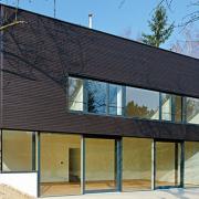 ArchitektInnen / KünstlerInnen: gharakhanzadeh sandbichler architekten zt gmbh<br>Projekt: Haus S.<br>Aufnahmedatum: 03/12<br>Format: digital<br>Lieferformat: Digital<br>Bestell-Nummer: 120323-27<br>