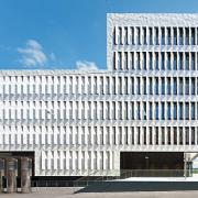 ArchitektInnen / KünstlerInnen: Johannes Zieser<br>Projekt: HYPO NOE Konzernzentrale<br>Format: digital<br>Lieferformat: Digital<br>Bestell-Nummer: 130518-01<br>