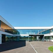 ArchitektInnen / KünstlerInnen: kub a Karl und Bremhorst Architekten<br>Projekt: Bildungszentrum Pregarten<br>Format: digital<br>Lieferformat: Digital<br>Bestell-Nummer: 140917-01<br>