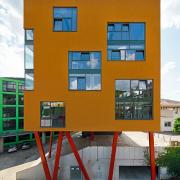 ArchitektInnen / KünstlerInnen: HÜBNER ARCHITEKTEN<br>Projekt: Gymnasium Purkersdorf Erweiterung<br>Format: digital<br>Lieferformat: Digital<br>Bestell-Nummer: 150904-07<br>