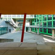 ArchitektInnen / KünstlerInnen: HÜBNER ARCHITEKTEN<br>Projekt: Gymnasium Purkersdorf Erweiterung<br>Format: digital<br>Lieferformat: Digital<br>Bestell-Nummer: 150904-14<br>