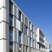 ArchitektInnen / KünstlerInnen: Ernst Maurer, Moser Architects ZT GmbH, Johannes Zieser, Josef Panis<br>Projekt: Landesklinikum Neunkirchen<br>Format: digital<br>Lieferformat: Digital<br>Bestell-Nummer: 151027-10<br>