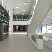 ArchitektInnen / KünstlerInnen: Ernst Maurer, Moser Architects ZT GmbH, Johannes Zieser, Josef Panis<br>Projekt: Landesklinikum Neunkirchen<br>Format: digital<br>Lieferformat: Digital<br>Bestell-Nummer: 151027-13<br>