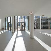 ArchitektInnen / KünstlerInnen: Ernst Maurer, Moser Architects ZT GmbH, Johannes Zieser, Josef Panis<br>Projekt: Landesklinikum Neunkirchen<br>Format: digital<br>Lieferformat: Digital<br>Bestell-Nummer: 151027-20<br>