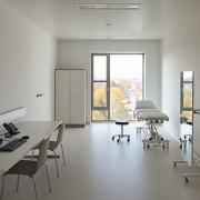 ArchitektInnen / KünstlerInnen: Ernst Maurer, Moser Architects ZT GmbH, Johannes Zieser, Josef Panis<br>Projekt: Landesklinikum Neunkirchen<br>Format: digital<br>Lieferformat: Digital<br>Bestell-Nummer: 151027-72<br>
