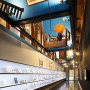 ArchitektInnen / KünstlerInnen: Martin Kohlbauer<br>Projekt: Taferlkratzer Tintenpatzer Ausstellung Wienbibliothek<br>Format: digital<br>Bestell-Nummer: 160226-18<br>