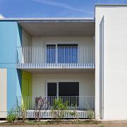 ArchitektInnen / KünstlerInnen: aap.architekten<br>Projekt: Betreutes Wohnen Münchendorf<br>Format: digital<br>Lieferformat: Digital<br>Bestell-Nummer: 170518-08<br>