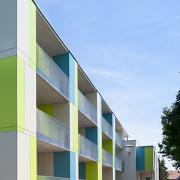ArchitektInnen / KünstlerInnen: aap.architekten<br>Projekt: Betreutes Wohnen Münchendorf<br>Format: digital<br>Lieferformat: Digital<br>Bestell-Nummer: 170518-16<br>